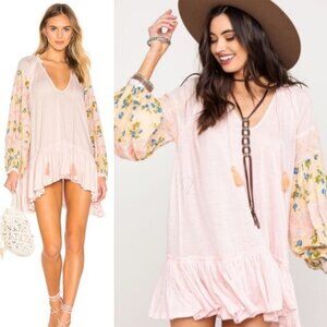 𝅺NWT Free People Mix It Up‎ Pink Floral Tunic Revolve Size Large Dress NEW Boho